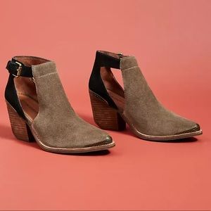 Jeffrey Campbell Woodruff Black & Brown Suede Western Boots 9.5